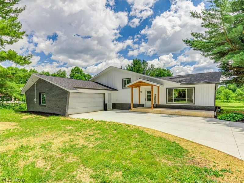 6275 Taylor Road, Clinton, OH 44216 Photo 2