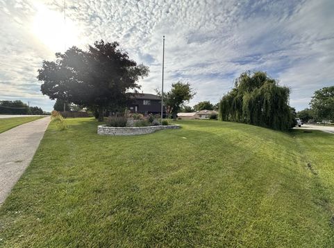 Main Photo