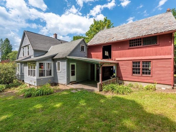 177 Montague Rd, Amherst, MA 01002