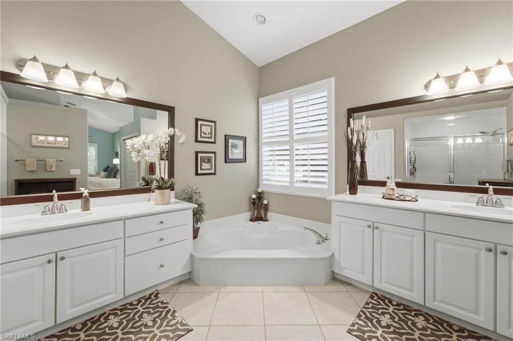 193 Skipping Stone Ln, Naples, FL 34119 Photo