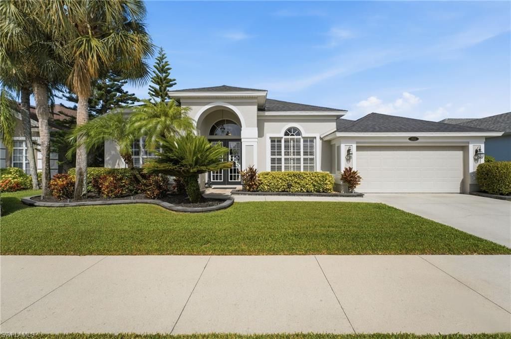 193 Skipping Stone Ln, Naples, FL 34119 Photo