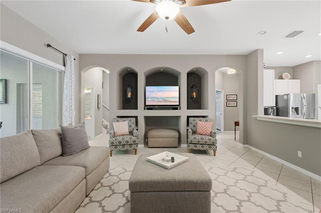 193 Skipping Stone Ln, Naples, FL 34119 Photo