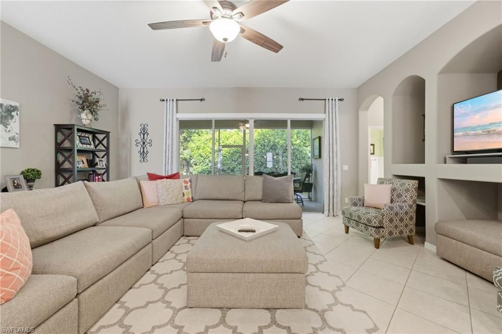 193 Skipping Stone Ln, Naples, FL 34119 Photo