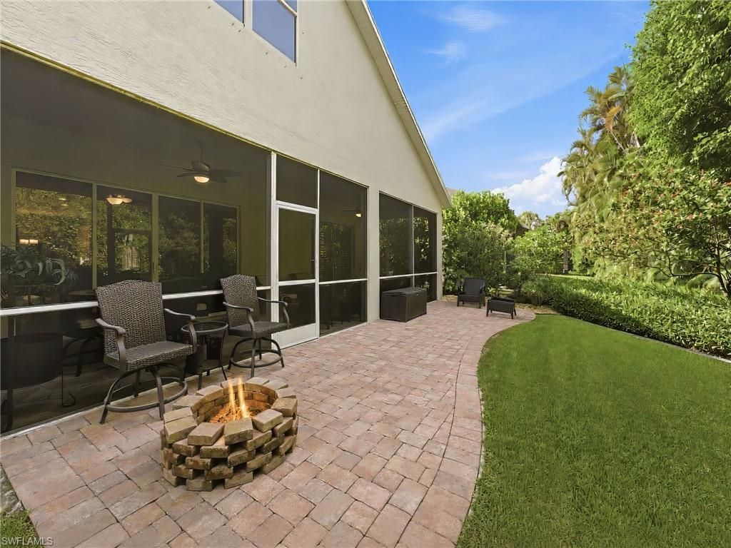 193 Skipping Stone Ln, Naples, FL 34119 Photo