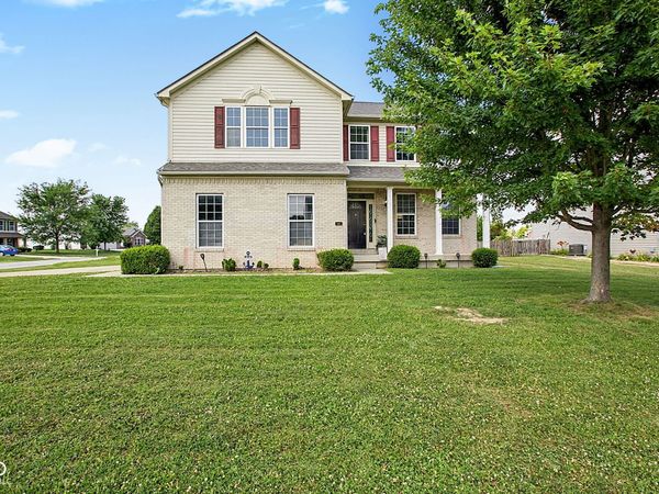 2410 McGregor Drive, Avon, IN 46123