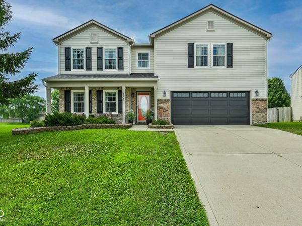 863 Moate Circle , Greenwood, IN 46143