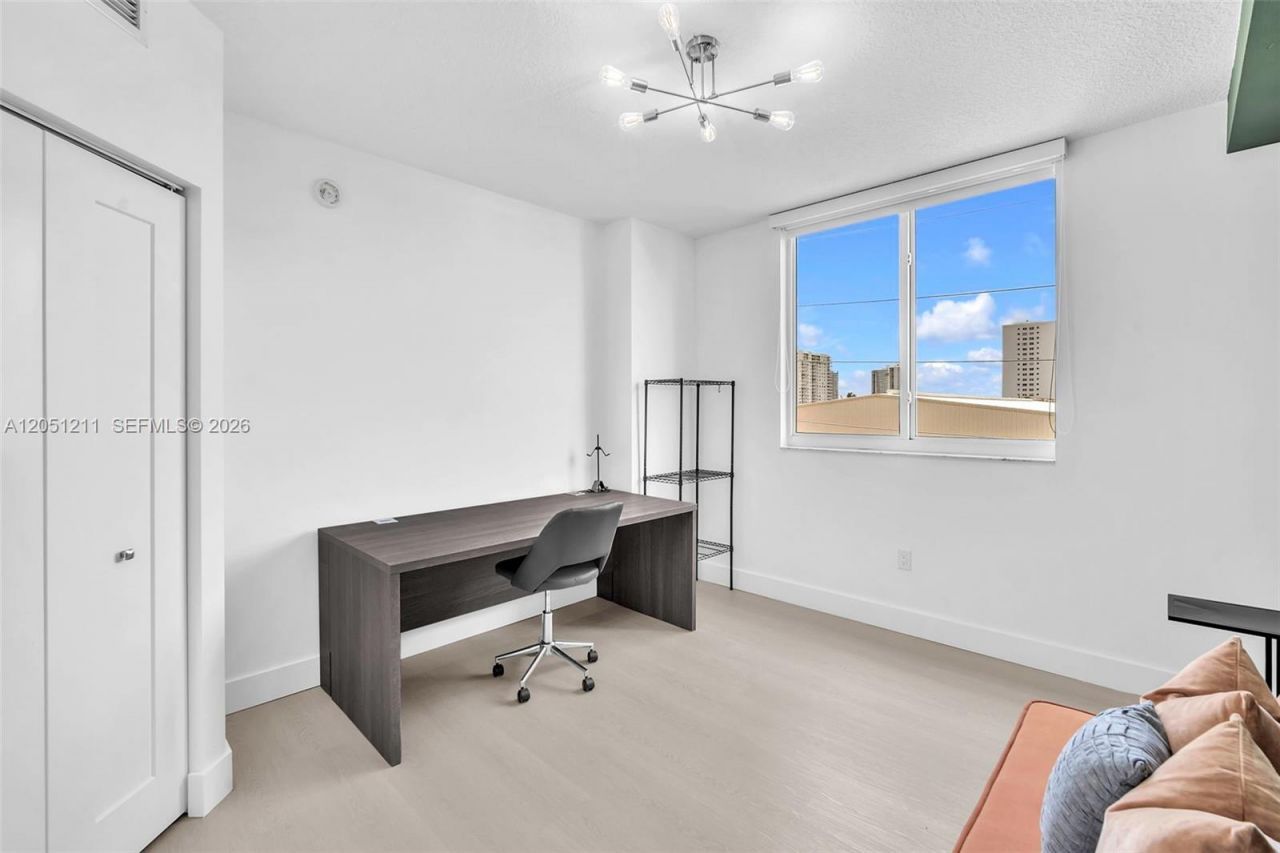 18800 NE 29th Ave , Unit 517, Aventura, FL 33180 Photo
