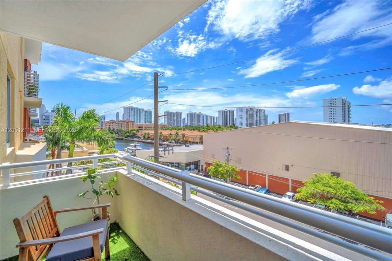 18800 NE 29th Ave , Unit 517, Aventura, FL 33180 Photo