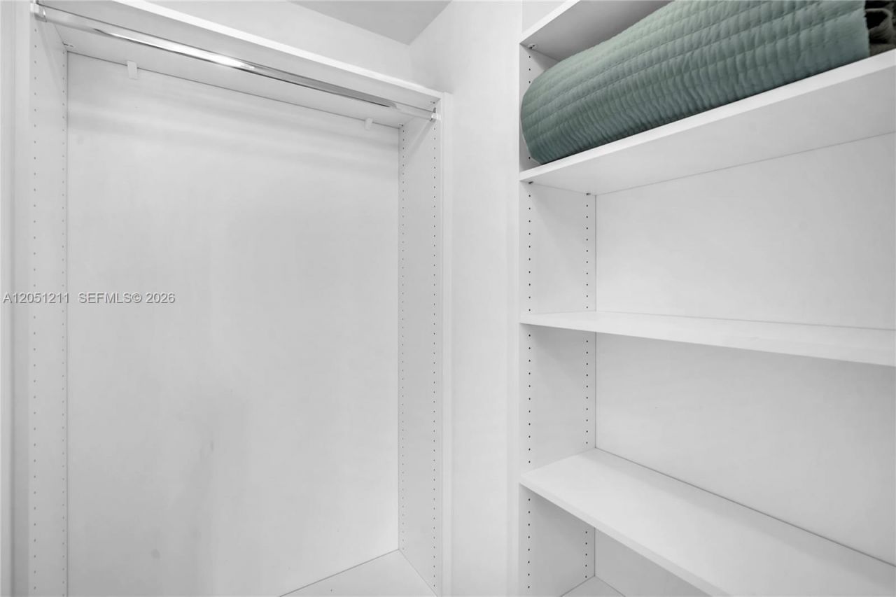 18800 NE 29th Ave, Unit 517 (Fully, Aventura, FL 33180 Photo