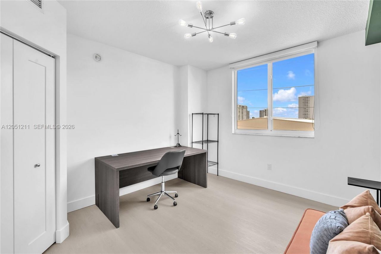 18800 NE 29th Ave, Unit 517, Aventura, FL 33180 Photo