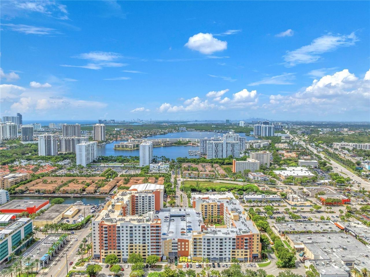 18800 NE 29th Ave, Unit 517, Aventura, FL 33180 Photo