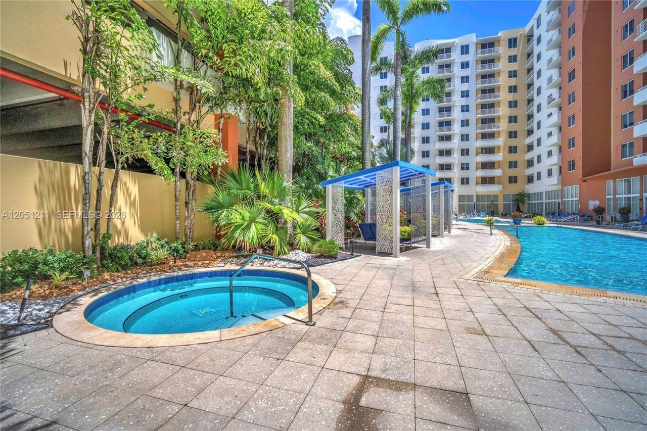 18800 NE 29th Ave, Unit 517 (Fully, Aventura, FL 33180 Photo