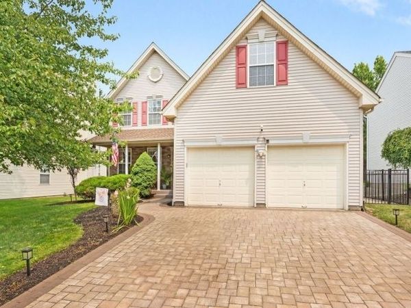 7 Hughes Road, Bridgewater, NJ 08807