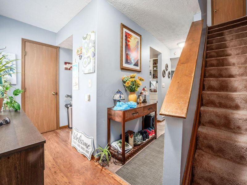 1349 Lane On The Lake, Unit 1349L, Columbus, OH 43235 Photo 3