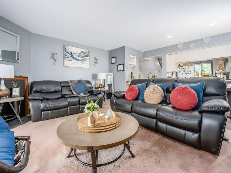 1349 Lane On The Lake, Unit 1349L, Columbus, OH 43235 Photo 9