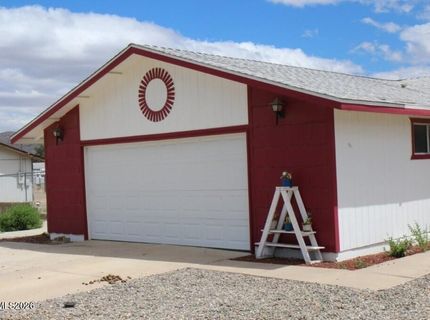180 Roughing It Road, Dayton, NV 89403 Photo