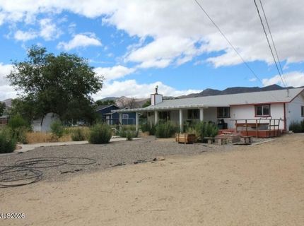 180 Roughing It Road, Dayton, NV 89403 Photo