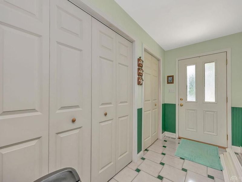 6170 Fairfield Road, Oxford, OH 45056 Photo 2