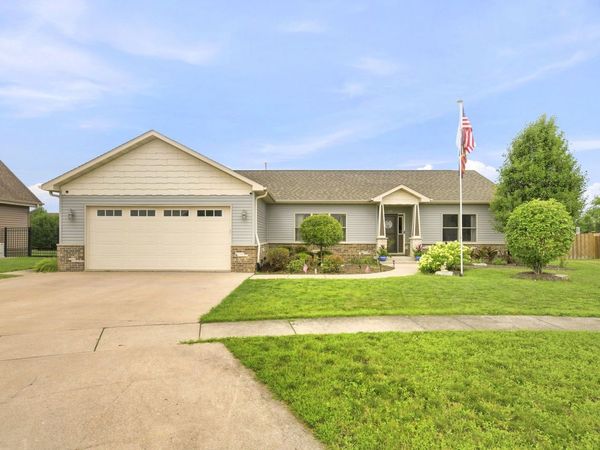 710 Pheasant Lane , Coal City, IL 60416