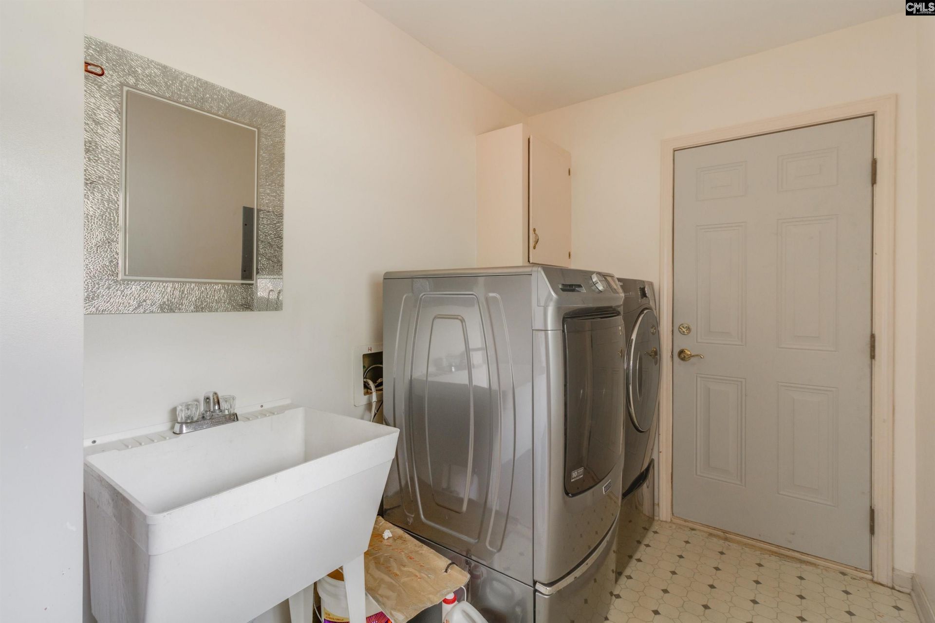 3315 Lee Altman Drive  Photo 17