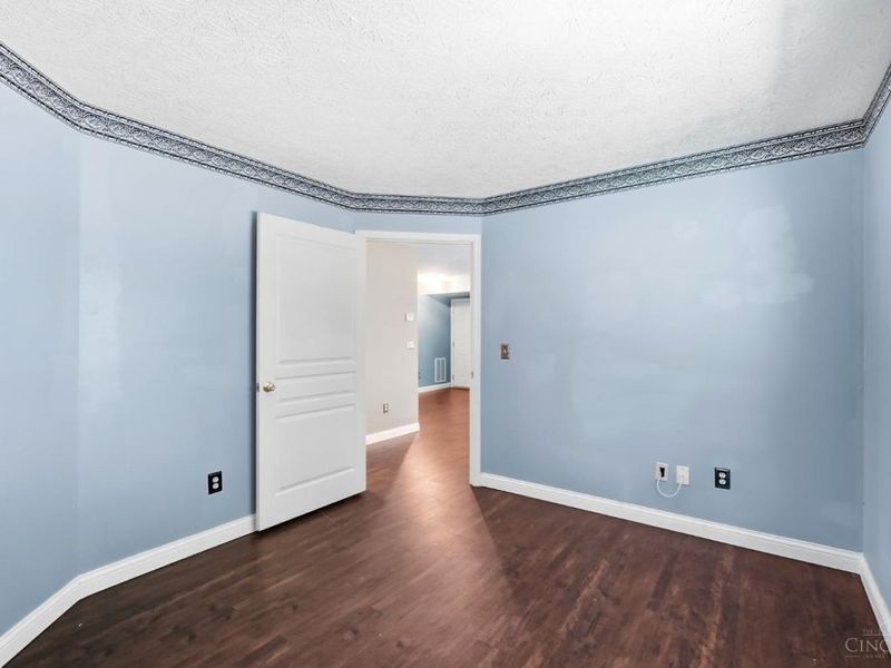 5878 Stonebridge Circle, Unit 104, Milford, OH 45150 Photo 20