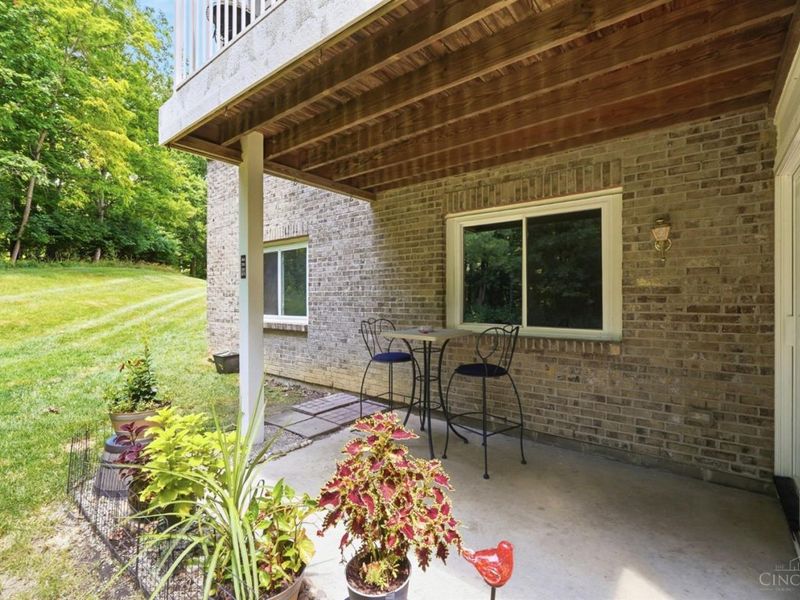 5878 Stonebridge Circle, Unit 104, Milford, OH 45150 Photo 36
