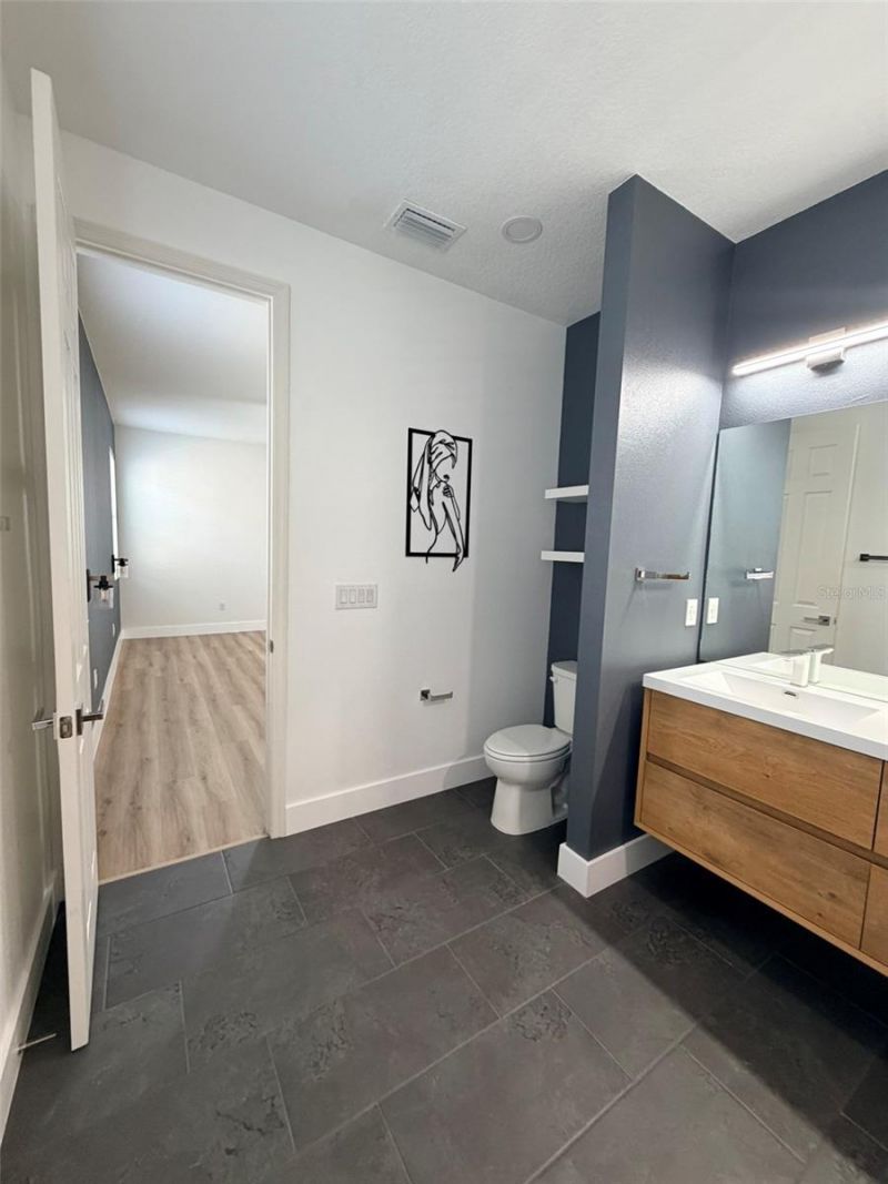 3467 74th Avenue Circle E, Sarasota, FL 34243 Photo