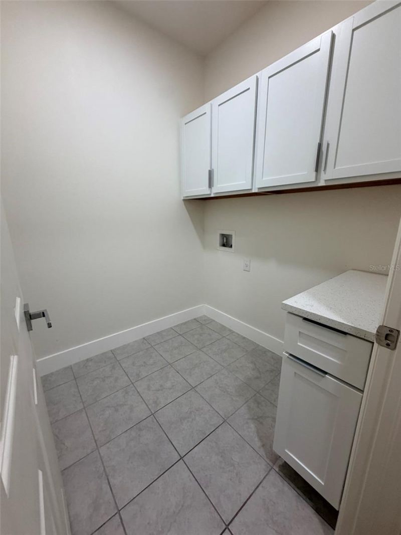 3467 74th Avenue Circle E, Sarasota, FL 34243 Photo