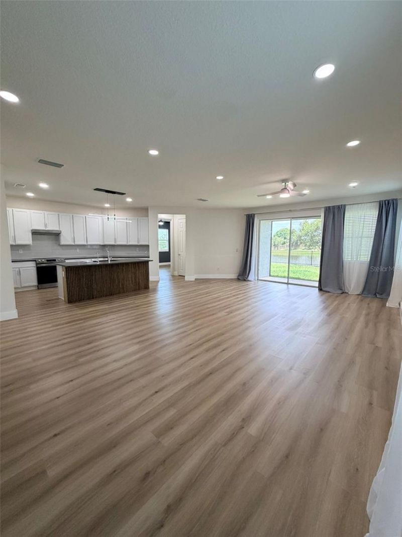3467 74th Avenue Circle E, Sarasota, FL 34243 Photo