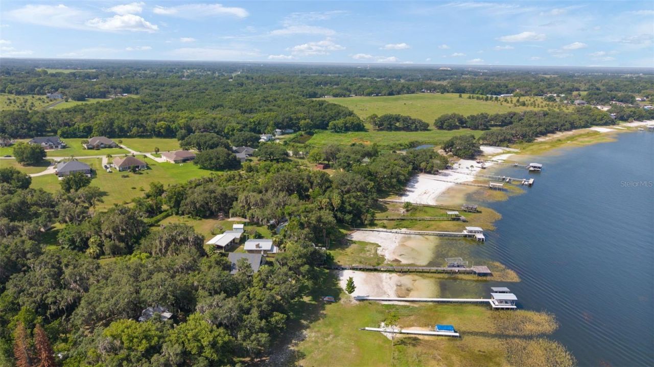 15562 SE 138th Terrace, Weirsdale, FL 32195 Photo