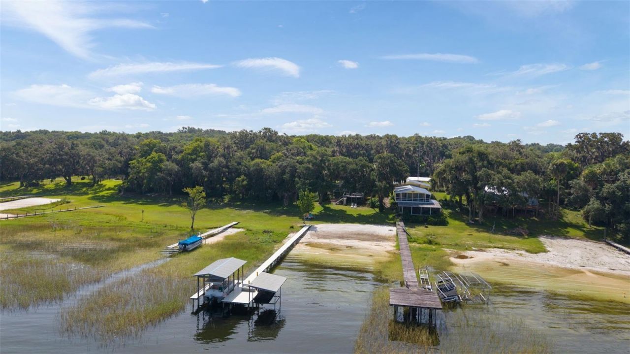 15562 SE 138th Terrace, Weirsdale, FL 32195 Photo
