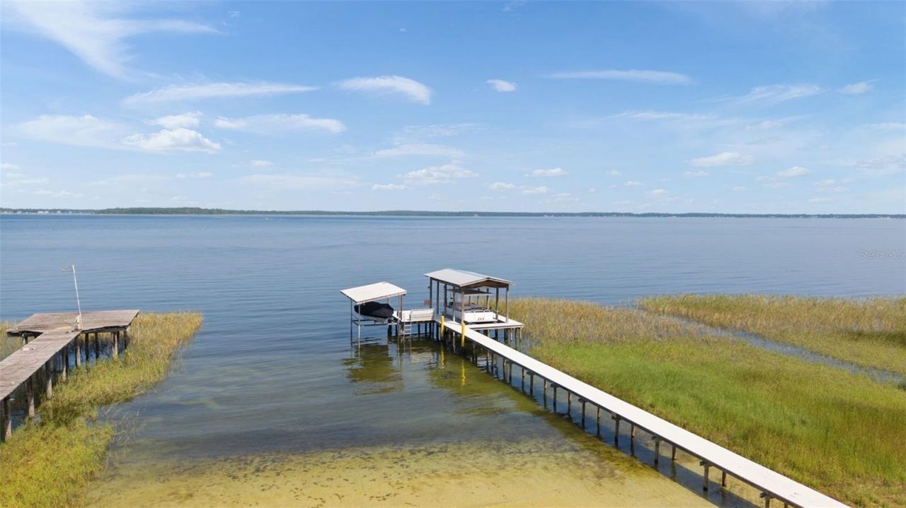 15562 SE 138th Terrace, Weirsdale, FL 32195 Photo