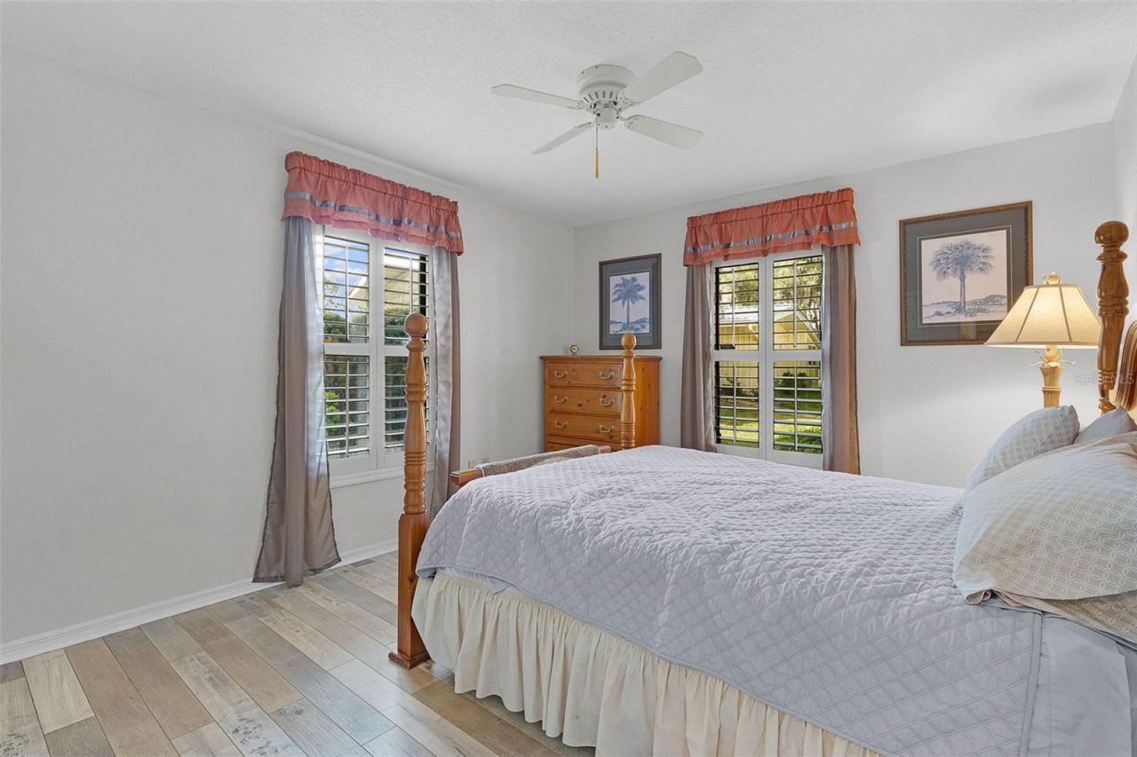 15562 SE 138th Terrace, Weirsdale, FL 32195 Photo