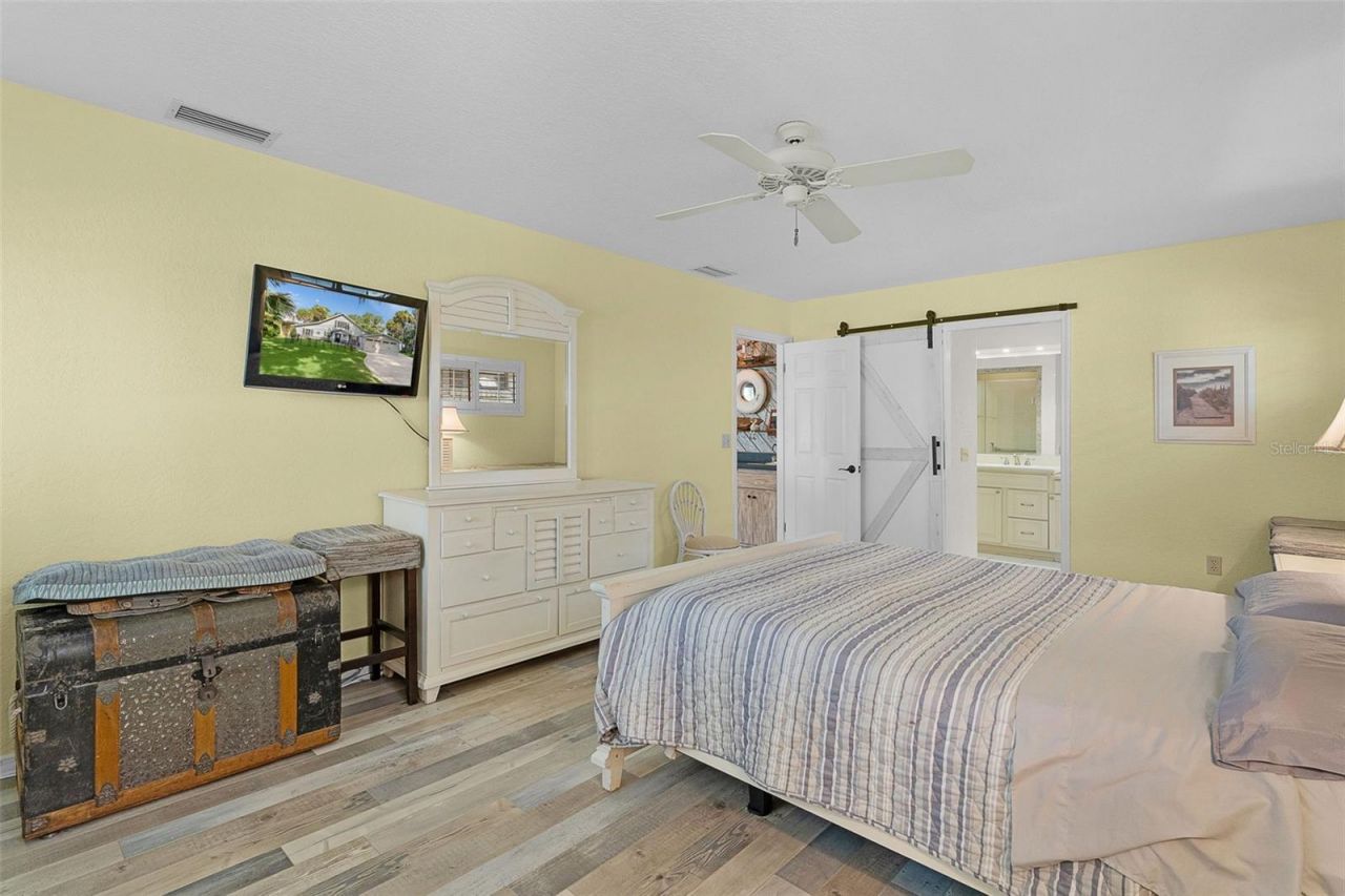 15562 SE 138th Terrace, Weirsdale, FL 32195 Photo