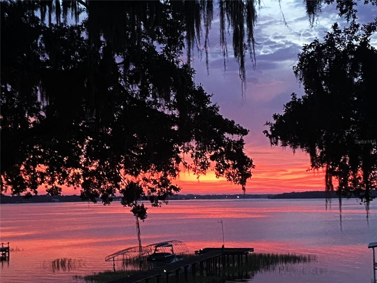 15562 SE 138th Terrace, Weirsdale, FL 32195 Photo