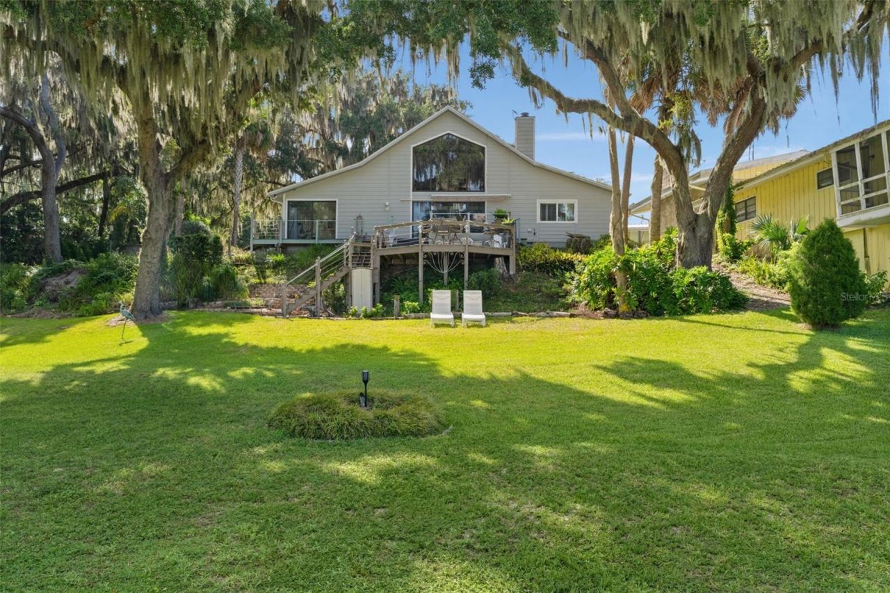 15562 SE 138th Terrace, Weirsdale, FL 32195 Photo