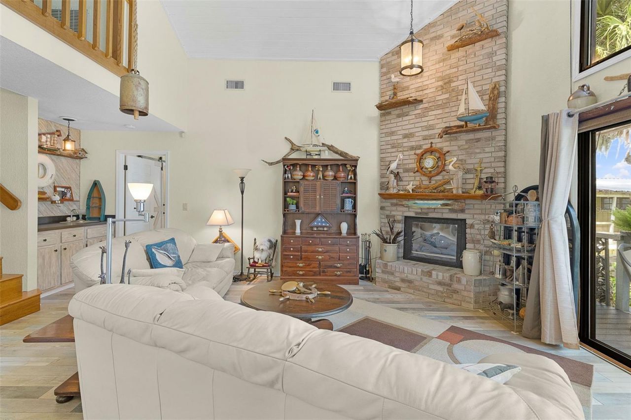 15562 SE 138th Terrace, Weirsdale, FL 32195 Photo