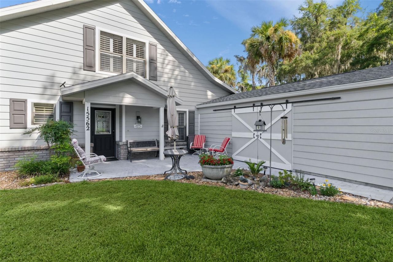 15562 SE 138th Terrace, Weirsdale, FL 32195 Photo