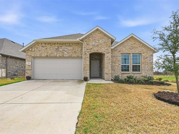 610 Jamestown Lane, Fate, TX 75189