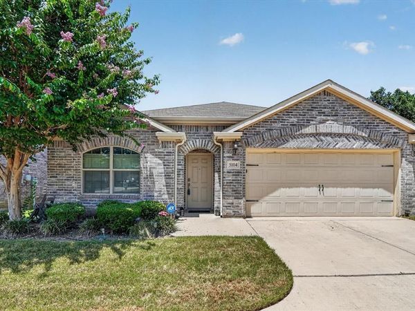 5104 Chatfield Place, Arlington, TX 76017