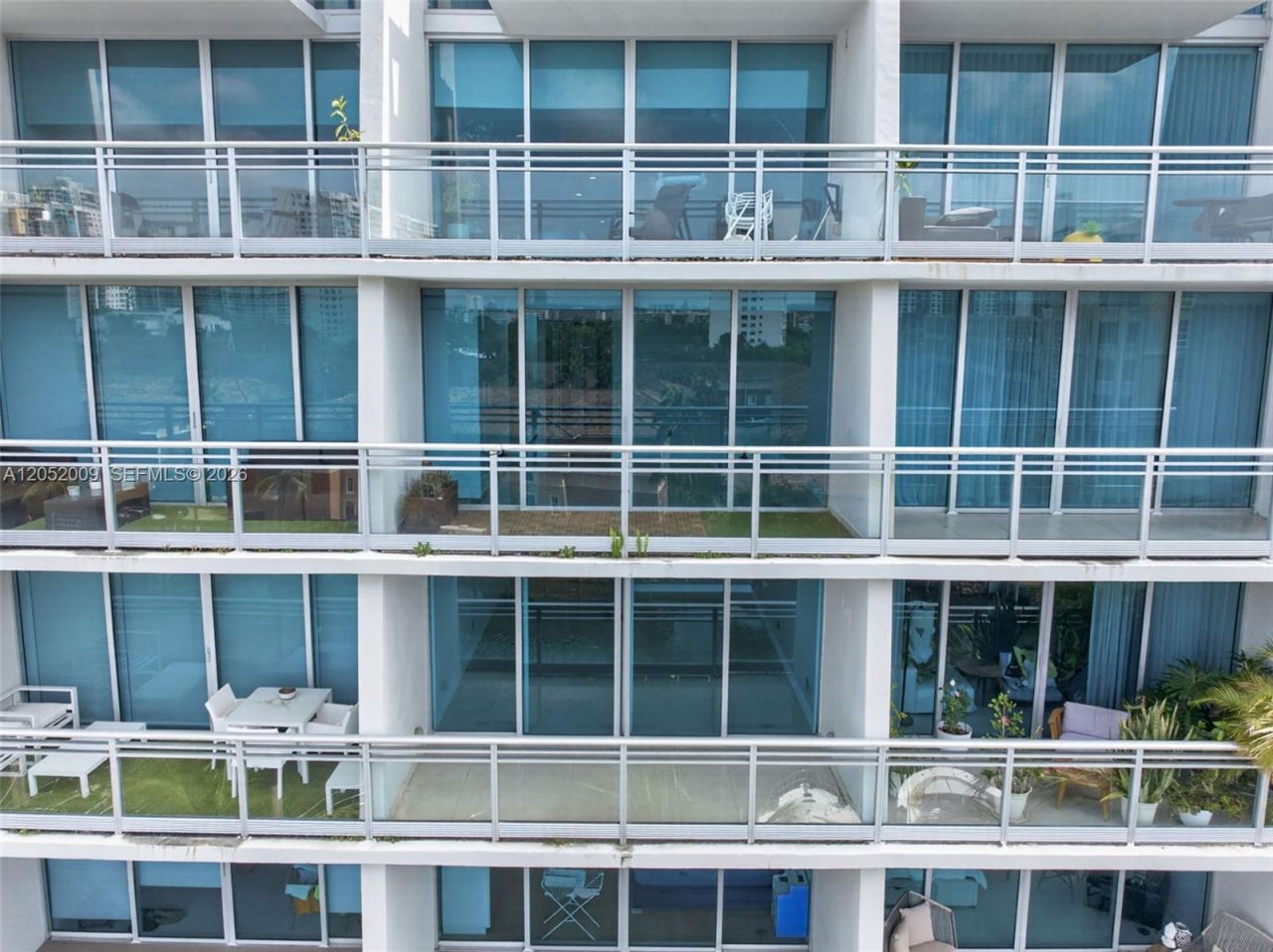 2950 NE 188th St , Unit 406, Aventura, FL 33180 Photo