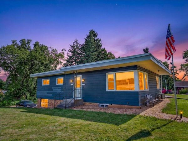 3142 Larsen Road, Madison, WI 53711