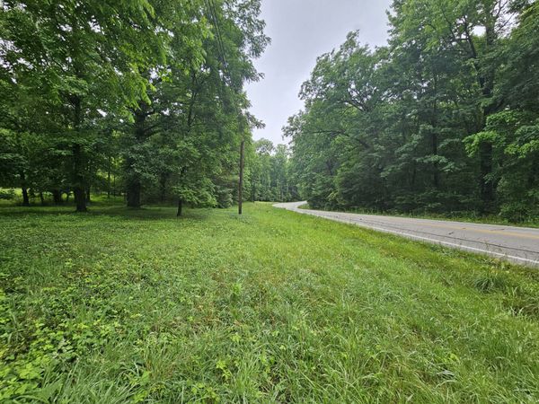 2411 SR 56 , Unit 1, Tracy City, TN 37387