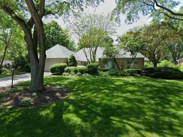 260 Old Mill Road , Barrington, IL 60010