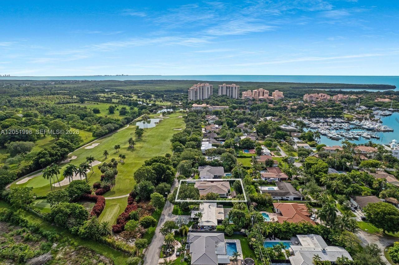 6370 SW 144th St , Coral Gables, FL 33158 Photo