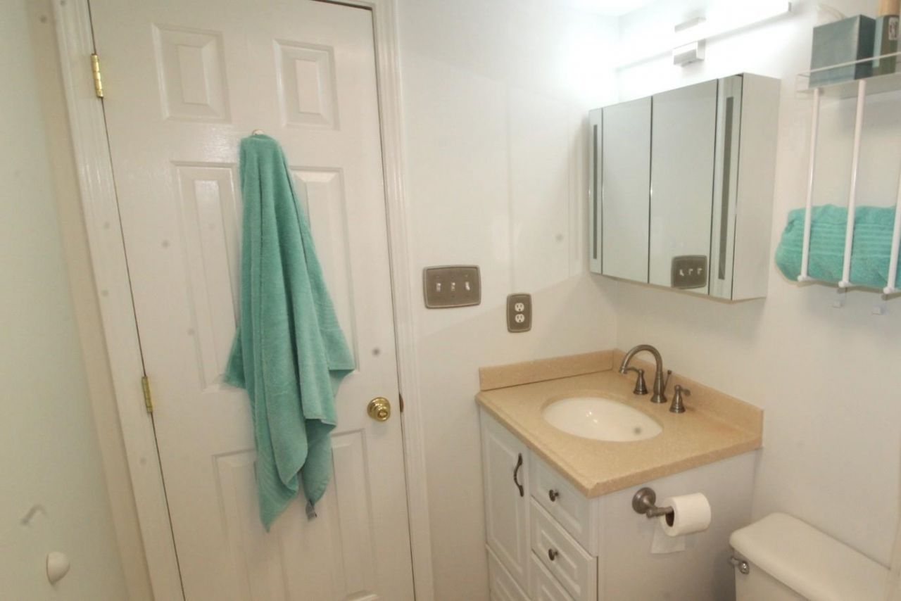 900 Deer Creek Rd.  Photo 10