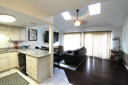900 Deer Creek Rd.  photo 4