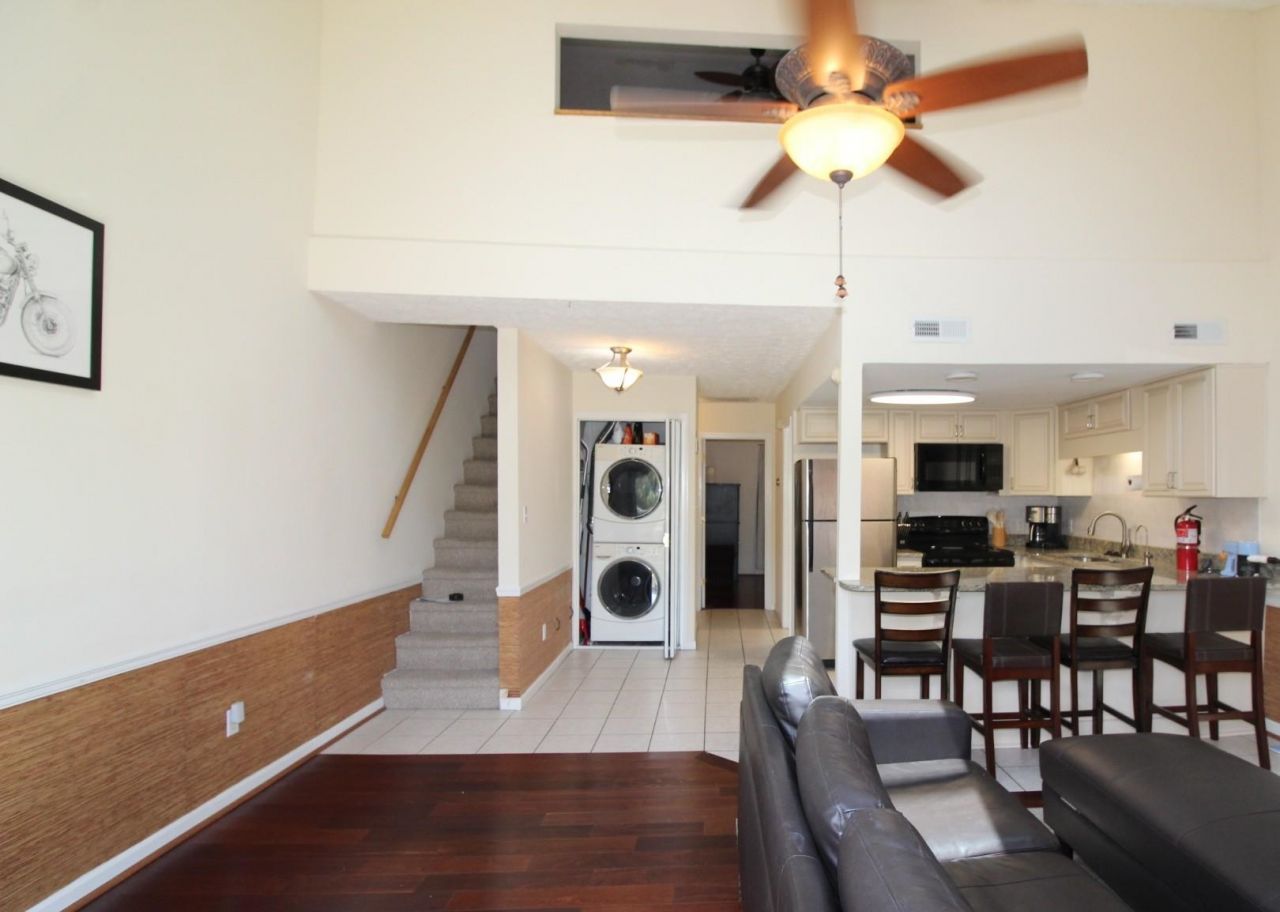 900 Deer Creek Rd.  Photo 8