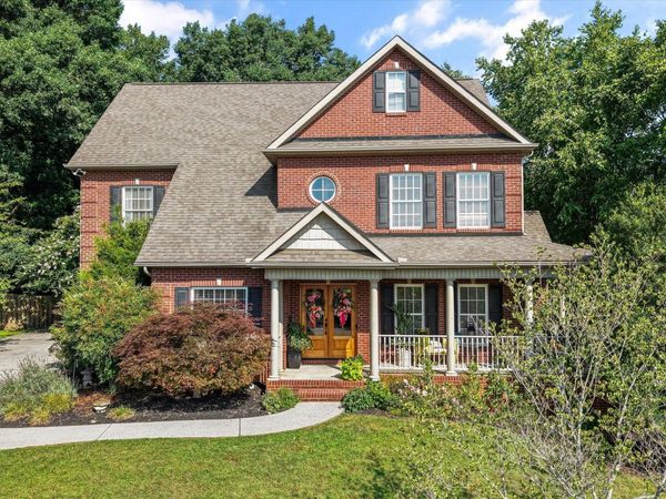9225 Mesa Verde Lane, Knoxville, TN 37922
