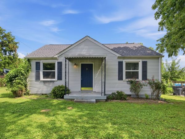 62 Peachtree St , Nashville, TN 37210